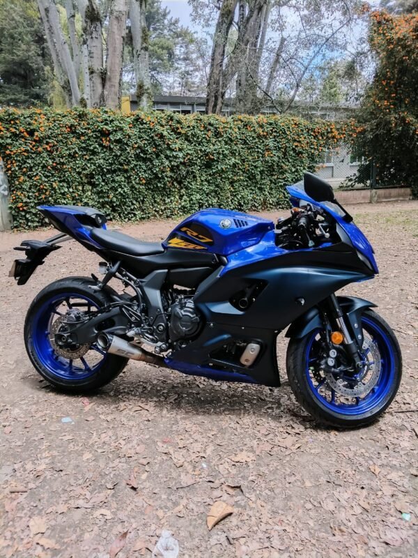 🍀 Yamaha R7 modelo 2022