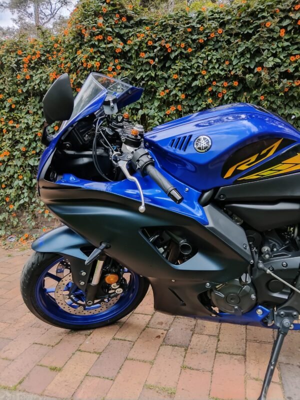 🍀 Yamaha R7 modelo 2022 - Imagen 4